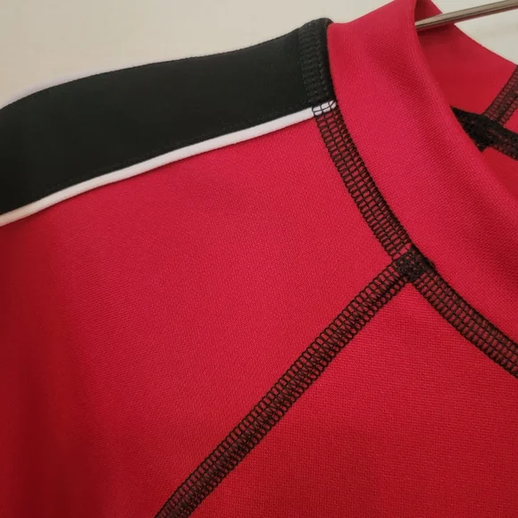 NWT Speedo Men's Swim Shirt - Picture 3 of 7